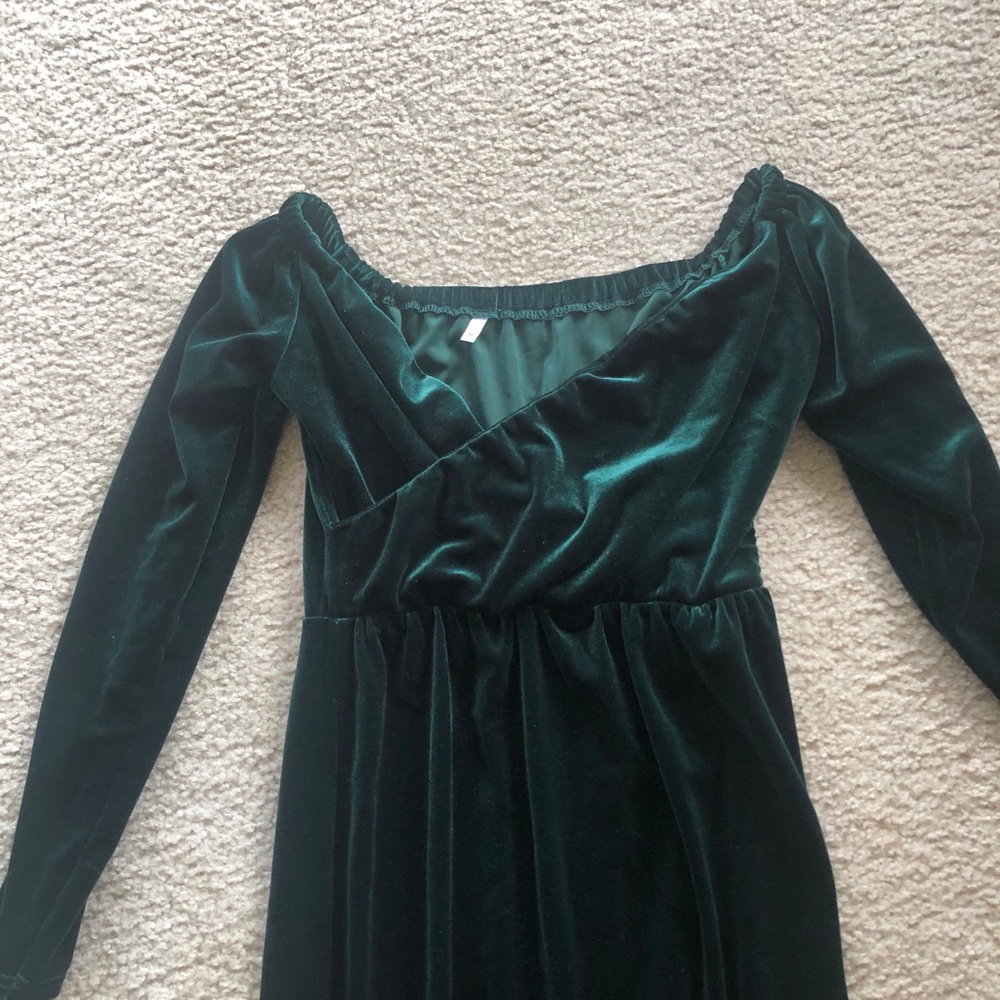 Velvet forest green maternity dress